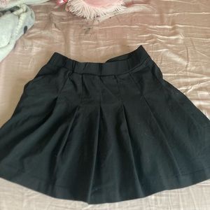 Black Joe BenBasset pleated skirt